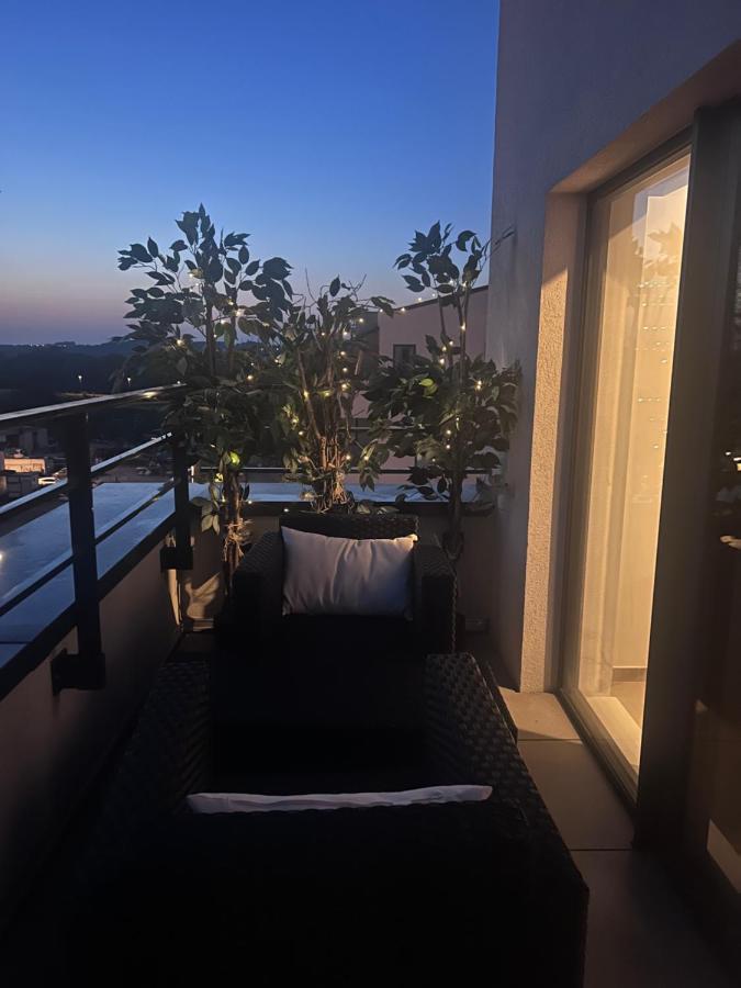 Non Smoking Penthouse Ll Erasme Apartment บรัสเซลส์ ภายนอก รูปภาพ